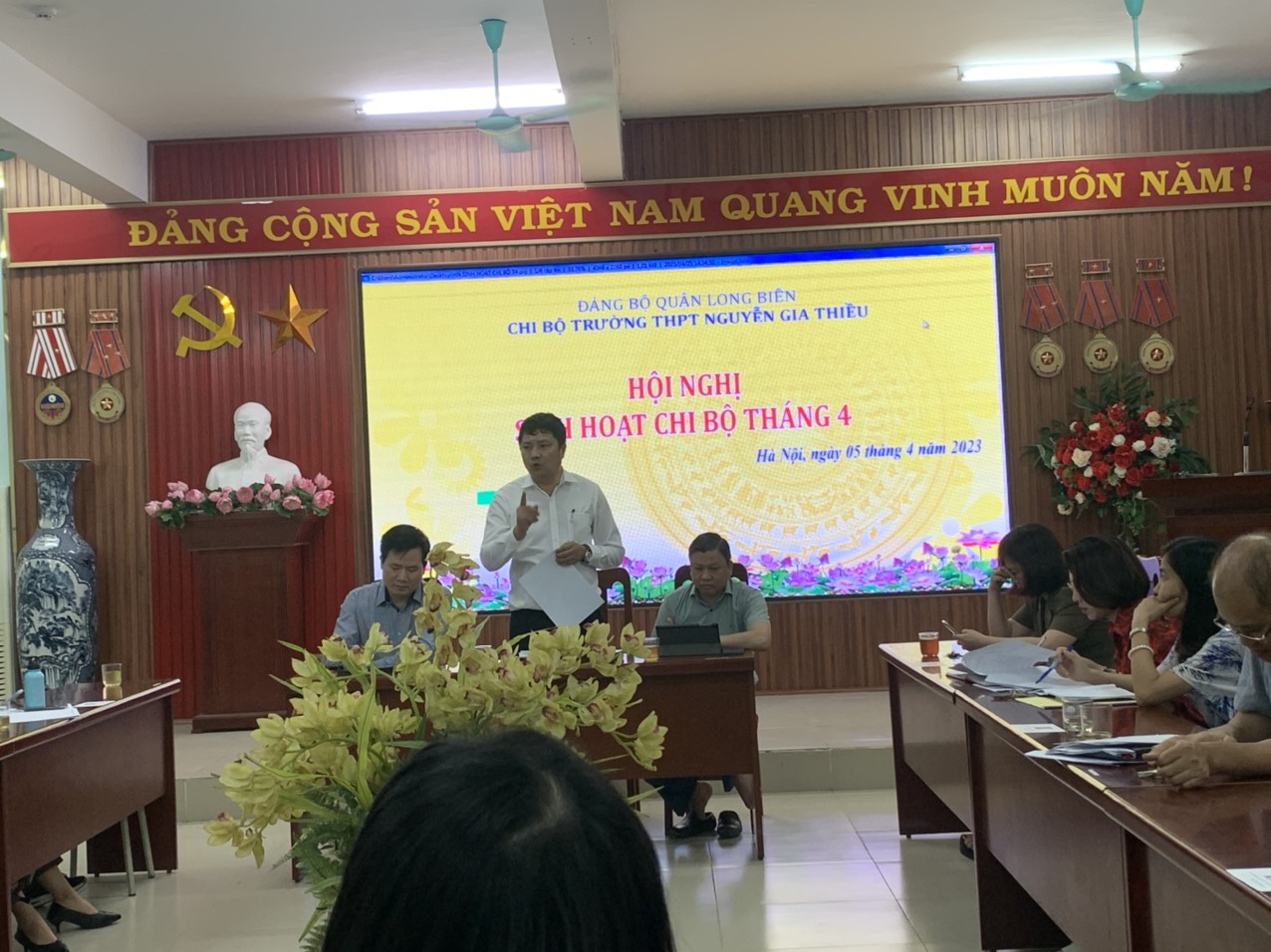 SINH HOẠT CHI BỘ ĐẢNG THÁNG 4 – 2023